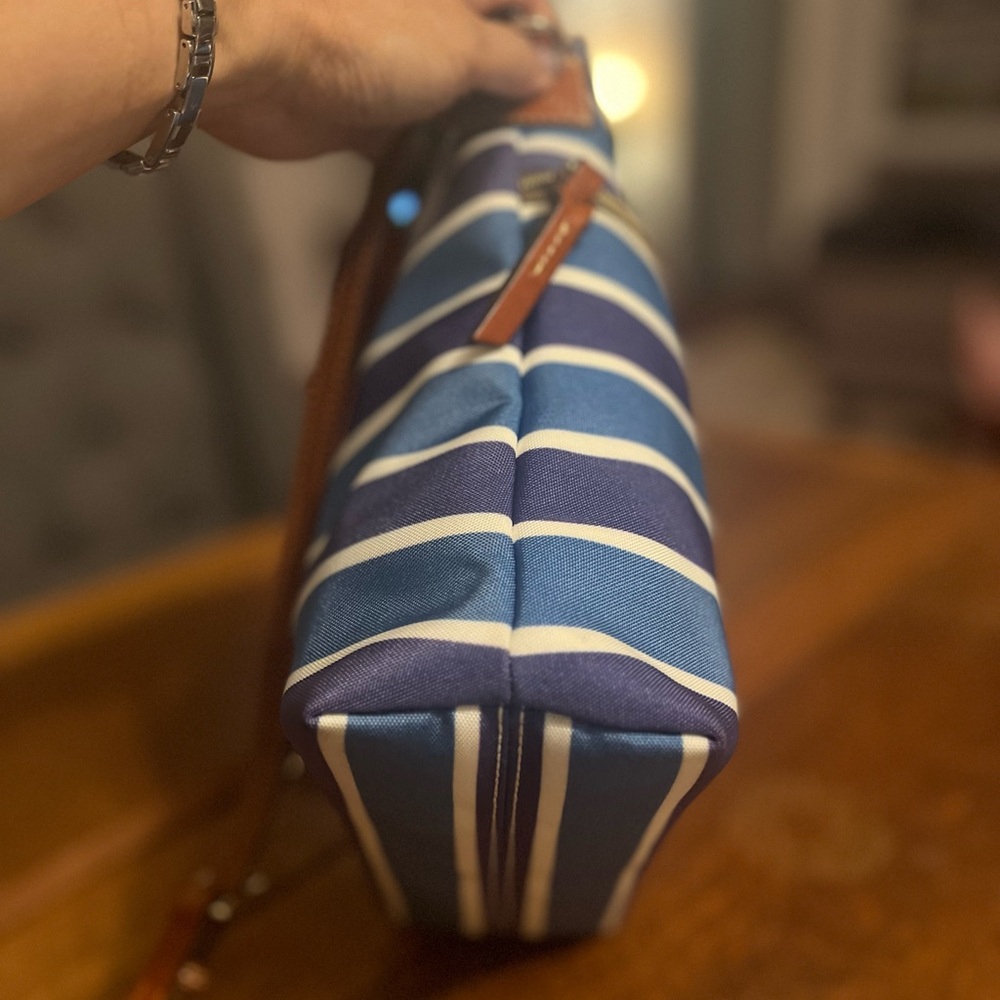 Dooney & Bourke Nautical Blue White Crossbody Bag - Picture 5 of 12
